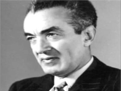 محمد التابعى يكتب:  حرب عالمية ثالثة !
