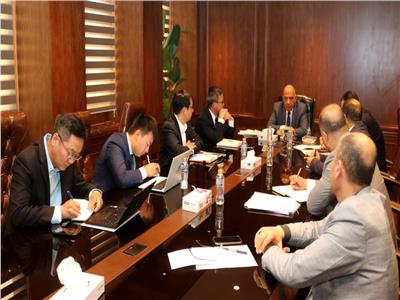 وزير الكهرباء يبحث مع صاني الصينية مستجدات تنفيذ مشروعات طاقة متجددة