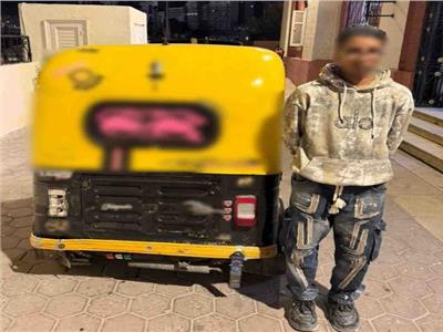 ضبط سائق توك توك صدم فتاة ولاذ بالفرار في الإسكندرية