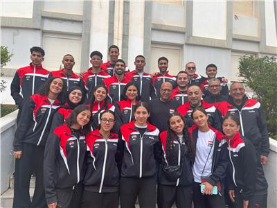 منتخب السباحة يحصد 13 ميدالية في اليوم الأول من البطولة الأفريقية بالجزائر 