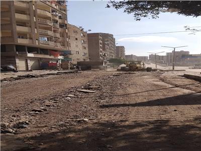 محافظ الجيزة: البدء في تطوير وتوسعة ورصف شارع الكيلاني بالمنيرة الغربية