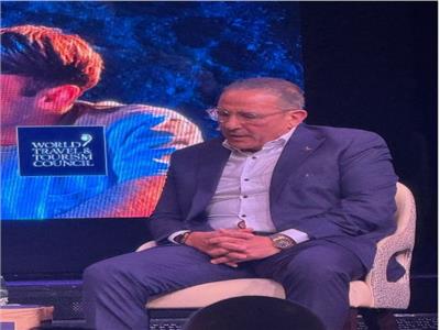 الشاعر: التكنولوجيا تدعم السياحة.. لكن العنصر البشري يظل جوهر التجربة