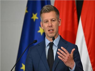 «بيتر ماديار» يؤدي اليمين الدستورية رئيسًا لوزراء المجر ويعد بالتغيير