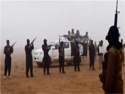 «داعش» يدعو المقاتلين الأجانب في سوريا للانضمام إليه في قتال حكومة الشرع