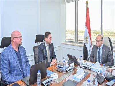 وزير الاستثمار يبحث مع«ميسيك» فرص إقامة مشروعات استثمارية في قطاعي الدواء والذهب