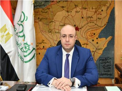  توريد 198 ألف طن قمح إلى الشون والصوامع منذ بداية موسم الحصاد بالفيوم 
