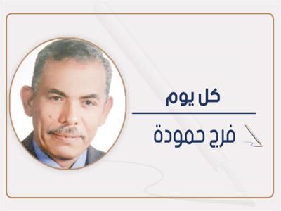   إنارة طريق السويس ليلًا