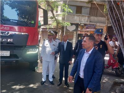 محافظ القاهرة: السيطرة على حريق الدرب الأحمر 