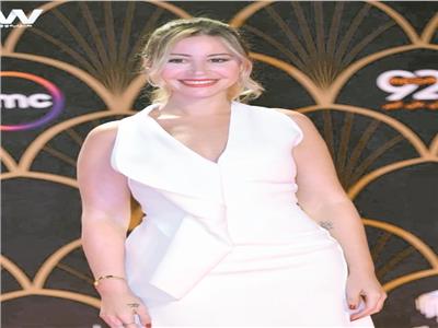 منة شلبى وحمزة العيلى.. محمد سامى ويسرا 