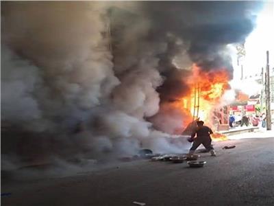 الحماية المدنية بالغربية تسيطر على حريق هائل بمطعم في طنطا 