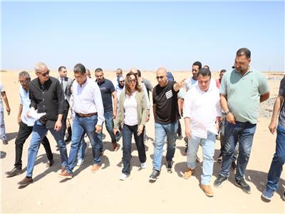 فسخ التعاقد مع شركة النظافة بمدينتي رأس غارب وسفاجا بالبحر الأحمر