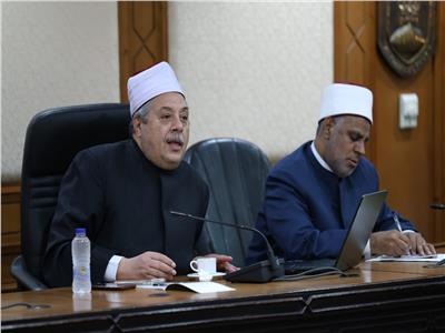 الشيخ أيمن عبد الغني يوجه رسالة طمأنينة لطلاب الثانوية قبيل الامتحانات