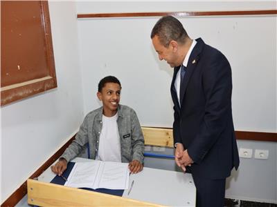 محافظ المنوفية يحيل مديري إدارة تعليمية ومدرسة إعدادية للتحقيق لسوء النظافة