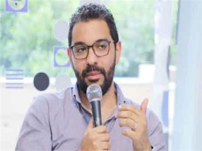 خالد عصام:  الكتابة عملية اكتشاف تجرى  داخل النص نفسه 