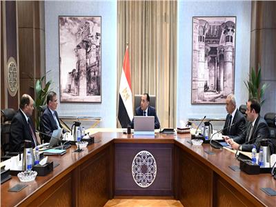 رئيس الوزراء يعقد اجتماعاً لبحث التوسع في إنشاء عدد من محطات الثروة الحيوانية