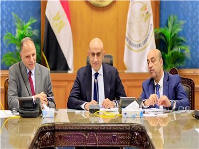 عبد اللطيف يوجه بتحقيق أعلى درجات الانضباط داخل اللجان