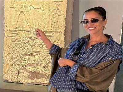 من داخل المتحف المصري الكبير.. حنان مطاوع تتألق في أحدث ظهور لها 