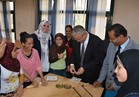 وزير الثقافة ومحافظ المنيا يتابعان ورش تدريب "فتيات القرى"