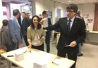 رئيس إقليم كتالونيا يدلى بصوته في الاستفتاء