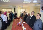 محافظ المنيا يكرم 55 معلمًا مثاليًا خلال احتفال النقابة