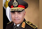 وزير الدفاع يعود إلى أرض الوطن بعد زيارة رسمية للهند