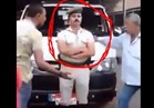 فيديو| أمين شرطة يمنع سائق ميكروباص من استغلال المواطنين