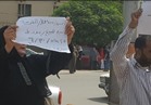 صرف معاش لأسرة رفعت لافتة "أسرة مصرية للبيع" أمام ديوان المحافظة