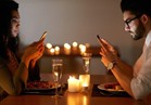 مطعم بنيويورك يمنع حمل هواتف المحمول أثناء الطعام