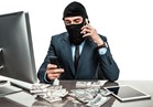 «تمرير المكالمات الدولية».. فخ التجسس ونشر الإرهاب عبر الإنترنت 