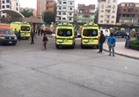 توافد العشرات من أهالي مصابي مسجد الروضة على مستشفى جامعة قناة السويس