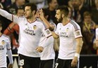«فالنسيا» يواصل الضغط على برشلونة في قمة الليجا  