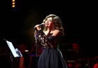 صور| إطلالة سميرة سعيد المبهرة على مسرح دار الأوبرا الكويتية