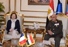 «صدقي صبحي» يستقبل وزيرة القوات المسلحة الفرنسية