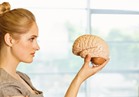دراسة : مخ المرأة يظل يعمل ولا يخلد للراحة مثل الرجل