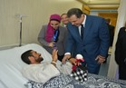 وزير القوى العاملة يزور مصابي الإرهاب بـ"الروضة" في معهد ناصر