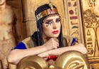 صور| ميرنا وليد تتزين بعيون حورس في إطلالة فرعونية