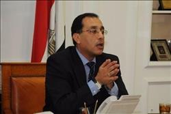 «وزير الإسكان» يطالب بسرعة تنفيذ محطتي مياه "القناطر وإمبابة"