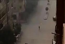 فيديو| أحد سكان حلوان:  أحد أمناء الشرطة أمسك بالإرهابي بعد قنصه والأهالي ساعدوه