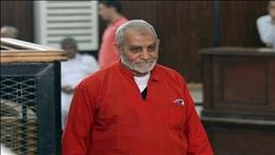 تأجيل محاكمة بديع و738 آخرين في قضية «فض رابعة» لـ 13 يناير