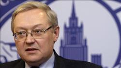 موسكو: واشنطن تبحث عن ذريعة لتشديد الضغط على إيران