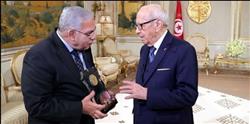 الرئيس التونسي يستقبل رئيس اتحاد الناشرين العرب