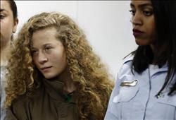 الاحتلال الإسرائيلي يُمدد اعتقال الطفلة الفلسطينية عهد التميمي