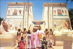 الأربعاء.. تجسيد مسرحية «ايزيس واوزوريس» في القرية الفرعونية