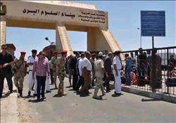 عودة 95 مصريًا ووصول 105 شاحنات عبر منفذ السلوم خلال 24 ساعة