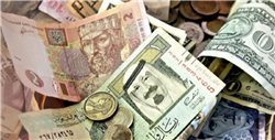 تراجع جماعي في أسعار العملات الأجنبية واليورو يسجل 21.89 جنيها