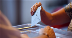 «الوطنية للانتخابات» تلتقي وفد المطابع الأميرية 