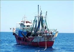 وزارة الخارجية تتابع احتجاز مركب صيد مصرية في بورسودان