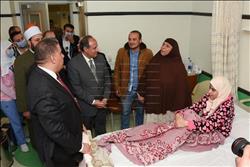 محافظ الإسكندرية يزور مستشفى "٥٧٣٥٧" مع وفد شعبي سكندري 