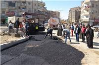 محافظ السويس يتفقد أعمال الرصف بشارع أحمد عرابي 