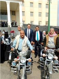 «تضامن الإسكندرية» توزع 25 دراجة بخارية لذوي الإعاقة الحركية